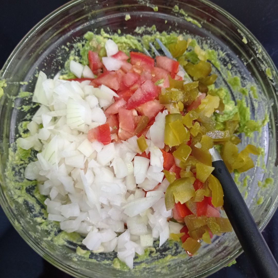 Guacamole Paso 2 Guacamole Paso 2