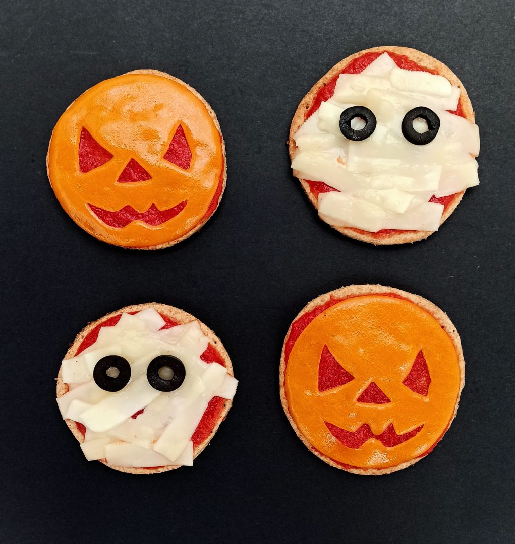 🌸MINI PIZZAS HALLOWEEN🌸 Paso 3