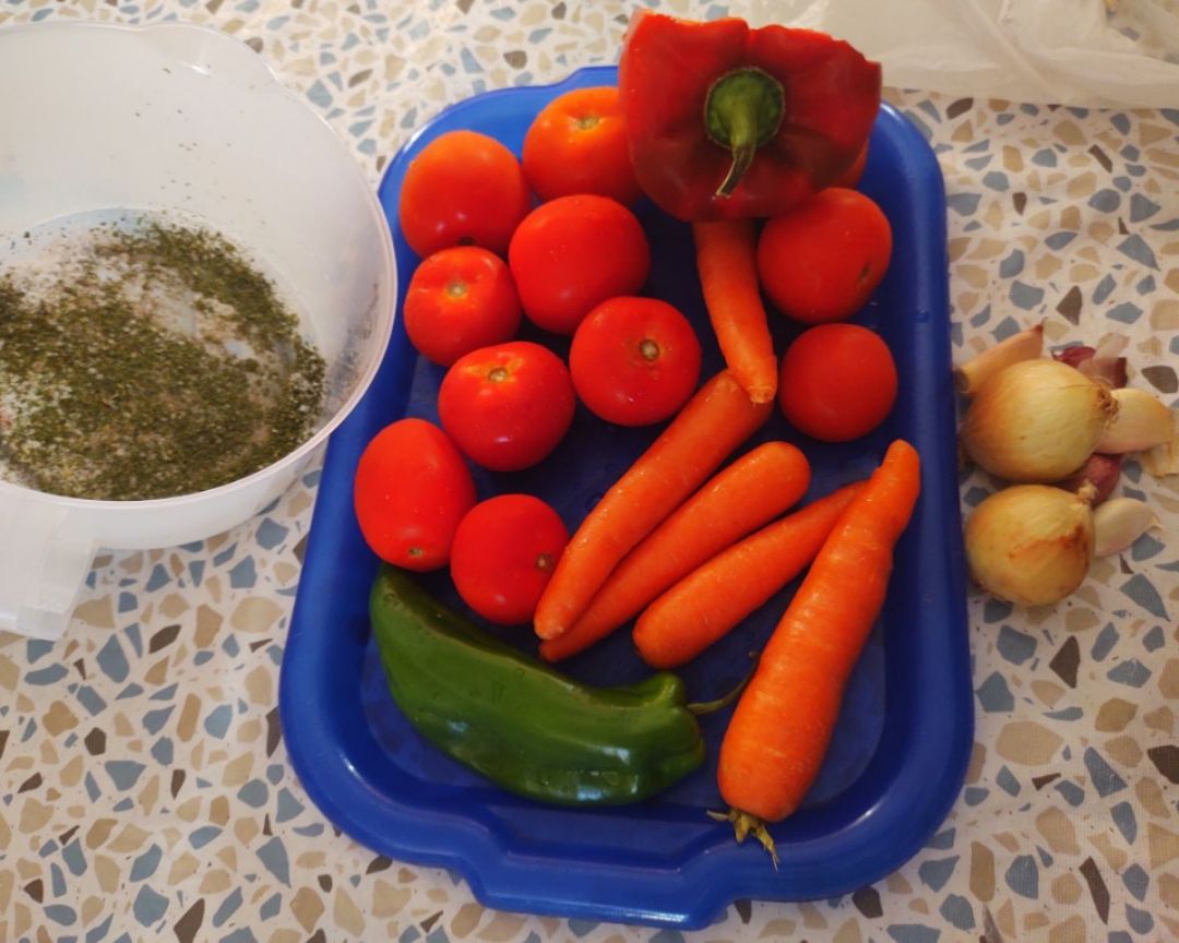 Gazpacho para toda la semana 🍅 Paso 0 Gazpacho para toda la semana 🍅 Paso 0