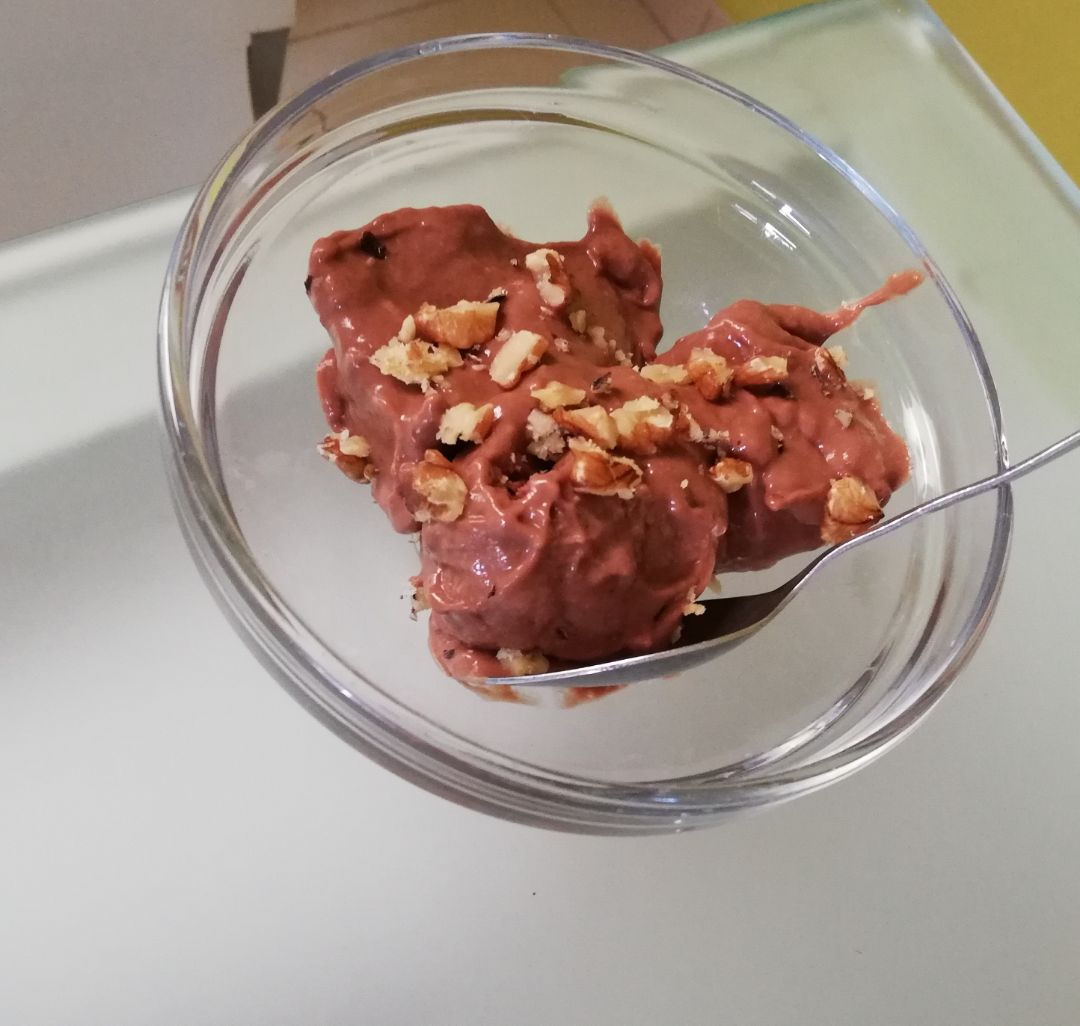 Helado de plátano y chocolate Helado de plátano y chocolate