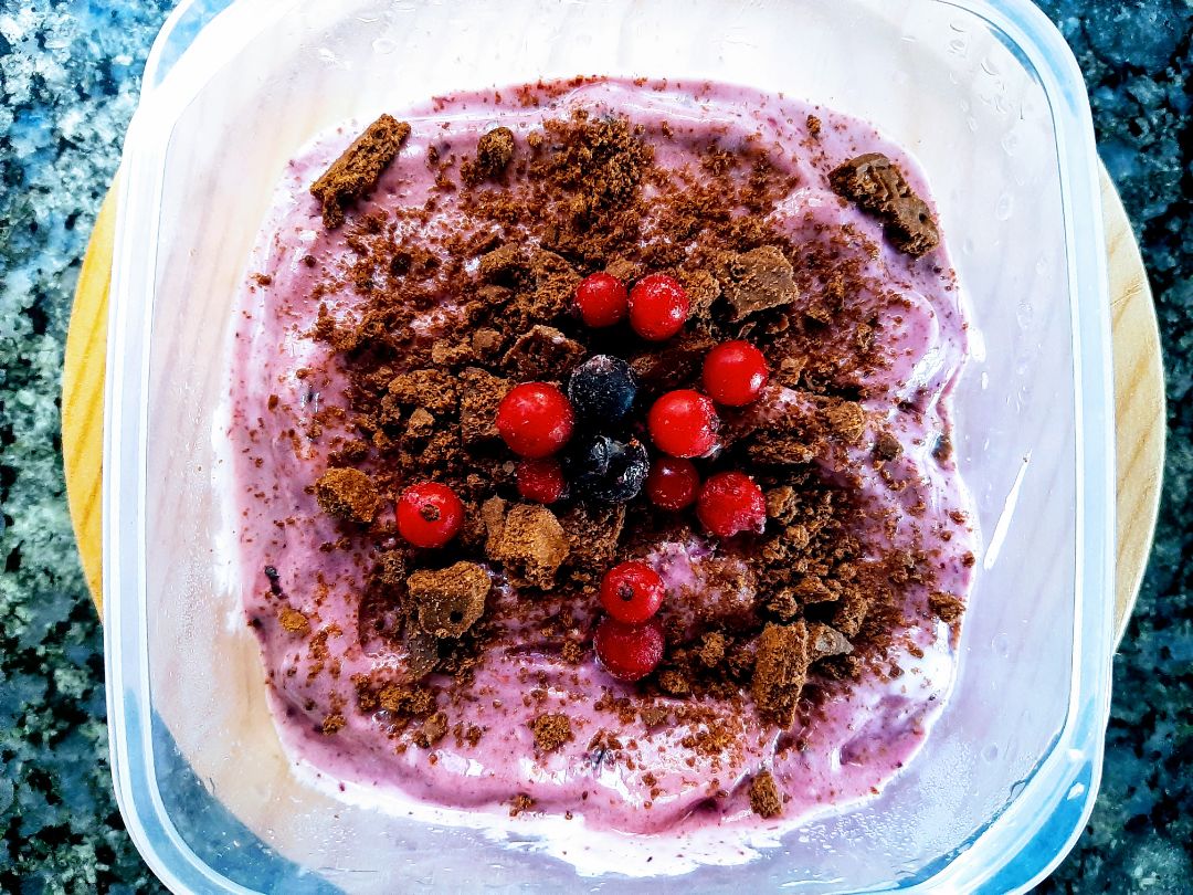 HELADO CASERO DE FRUTOS ROJOS