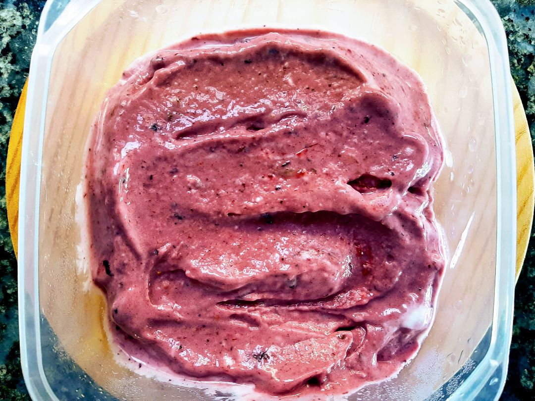 HELADO CASERO DE FRUTOS ROJOS Paso 1