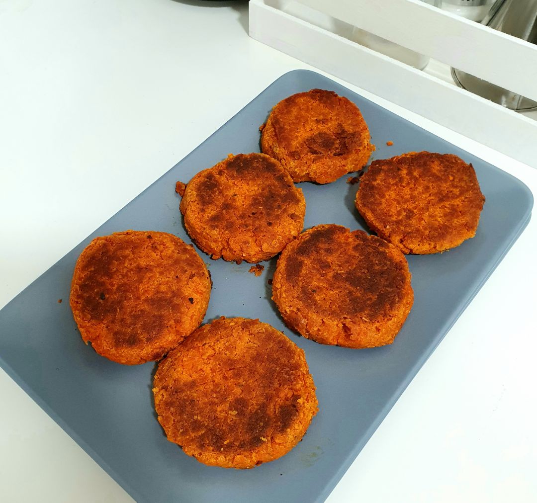 Hamburguesas de garbanzos y pimientos del piquillo 