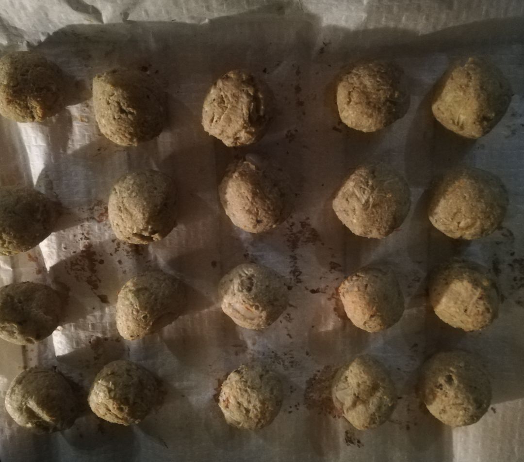 Albóndigas de berenjena y parmesano. (Al horno) Albóndigas de berenjena y parmesano. (Al horno)