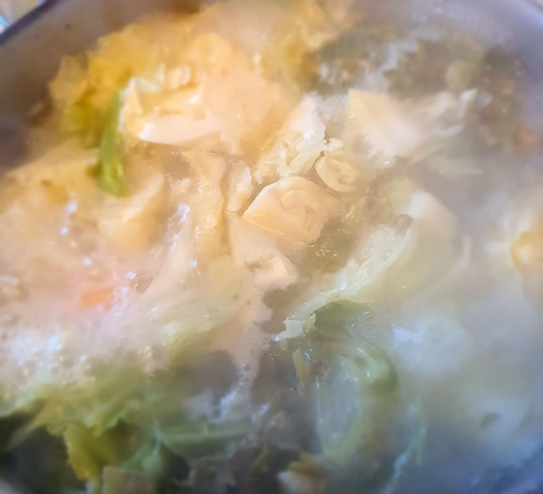Caldo de pollo y verduras Caldo de pollo y verduras