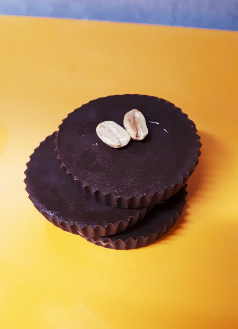 Peanut butter cups fit Peanut butter cups fit