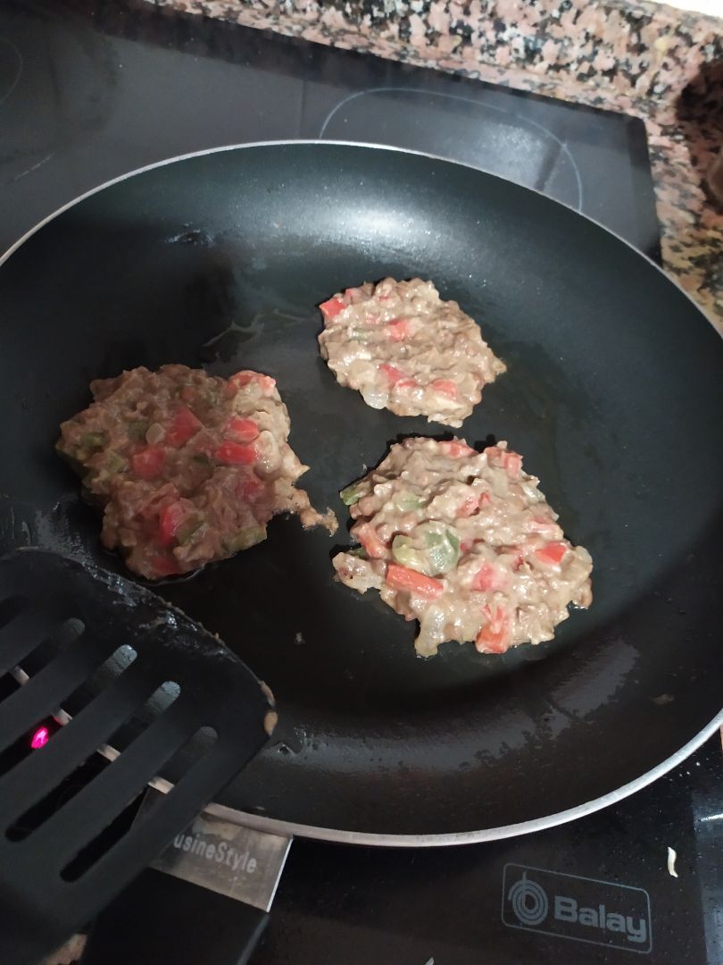 Hamburguesa de lentejas y verduras🍴 Paso 3 Hamburguesa de lentejas y verduras🍴 Paso 3