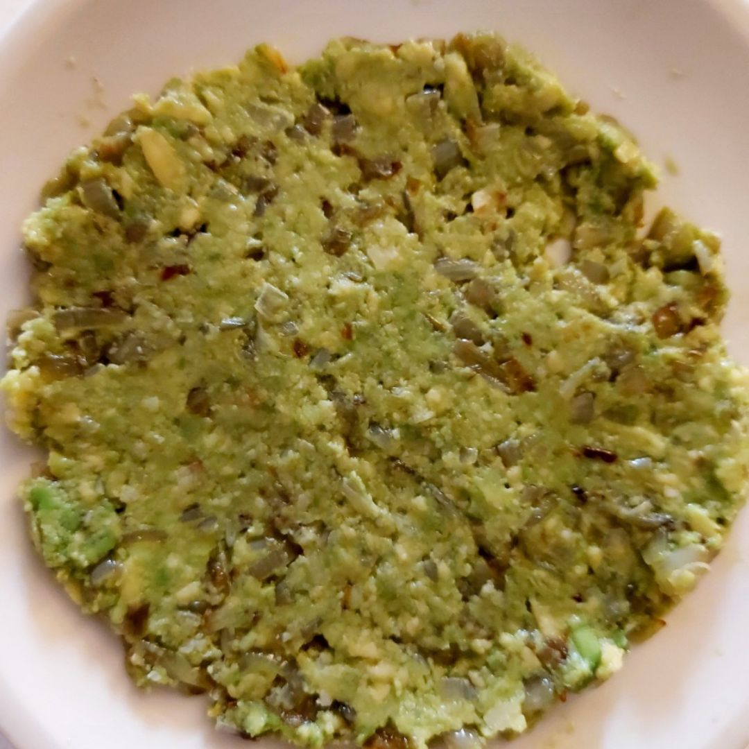 🥑🧀Croquetas saludables (SIN HARINA/SIN ACEITE) de aguacate y queso parmesano🥑🧀 Paso 4 🥑🧀Croquetas saludables (SIN HARINA/SIN ACEITE) de aguacate y queso parmesano🥑🧀 Paso 4