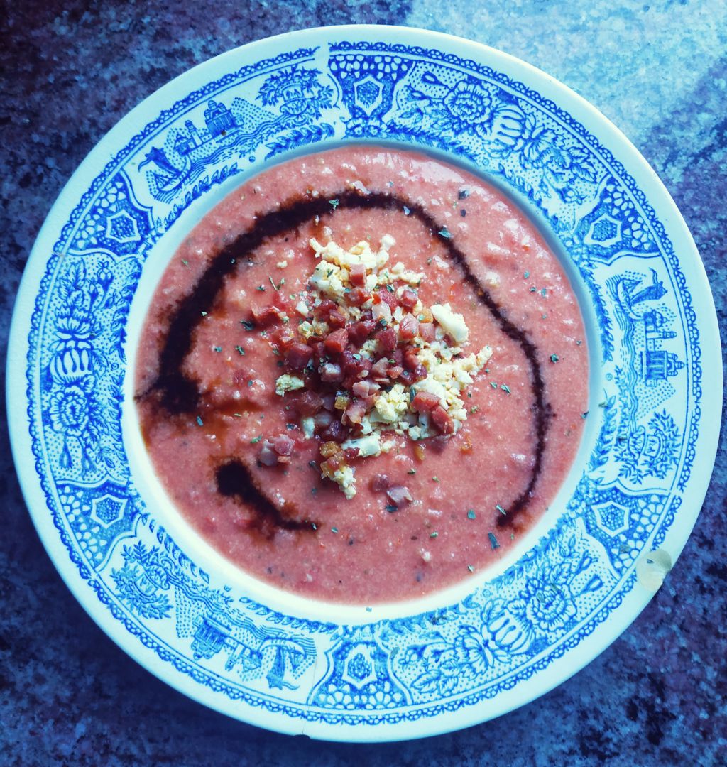 Salmorejo de tómate Salmorejo de tómate