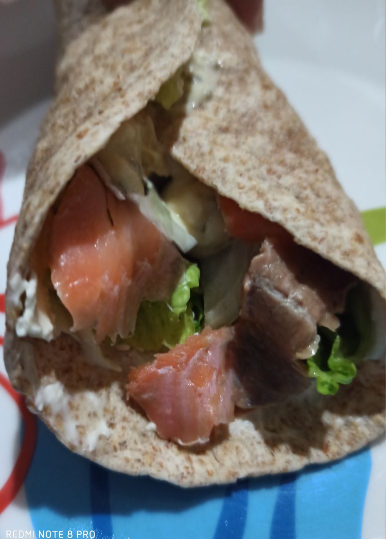 Wrap de salmon ahumado 🐟 Paso 0 Wrap de salmon ahumado 🐟 Paso 0