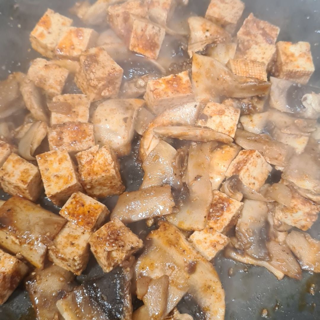 Arroz con tofu y champiñones. 🍄 Paso 3 Arroz con tofu y champiñones. 🍄 Paso 3