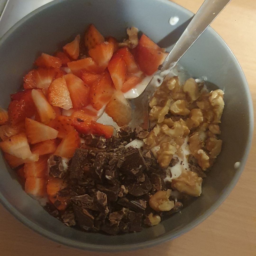 Yogur com fresas Yogur com fresas