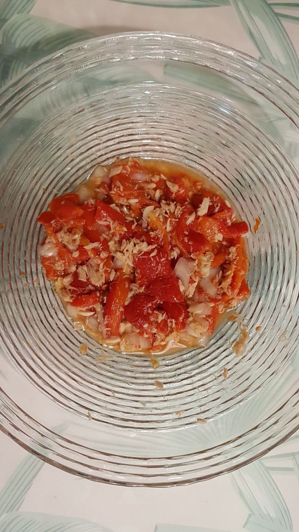 Pimientos aliñados con atún 🌶🐟 Pimientos aliñados con atún 🌶🐟