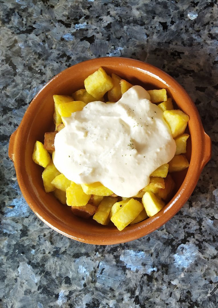 Patatas con salsa "Ali-oli fit" Patatas con salsa "Ali-oli fit"