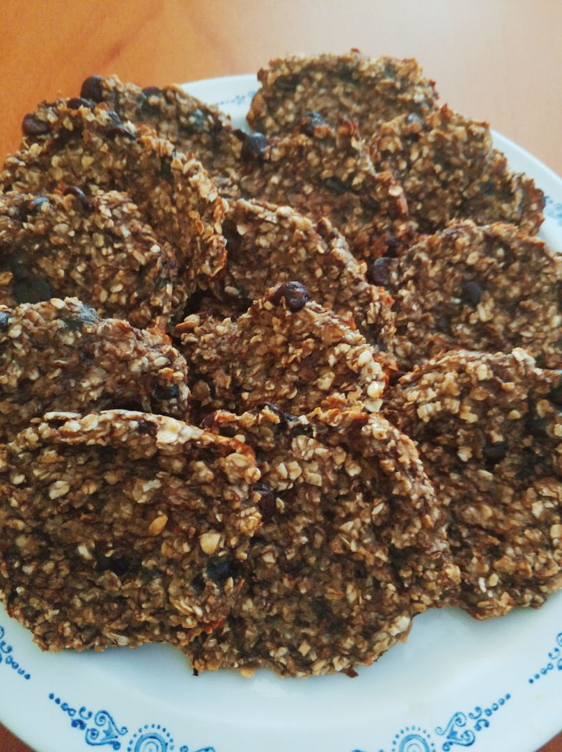 Galletas de avena con chips de chocolate 🍪 Galletas de avena con chips de chocolate 🍪
