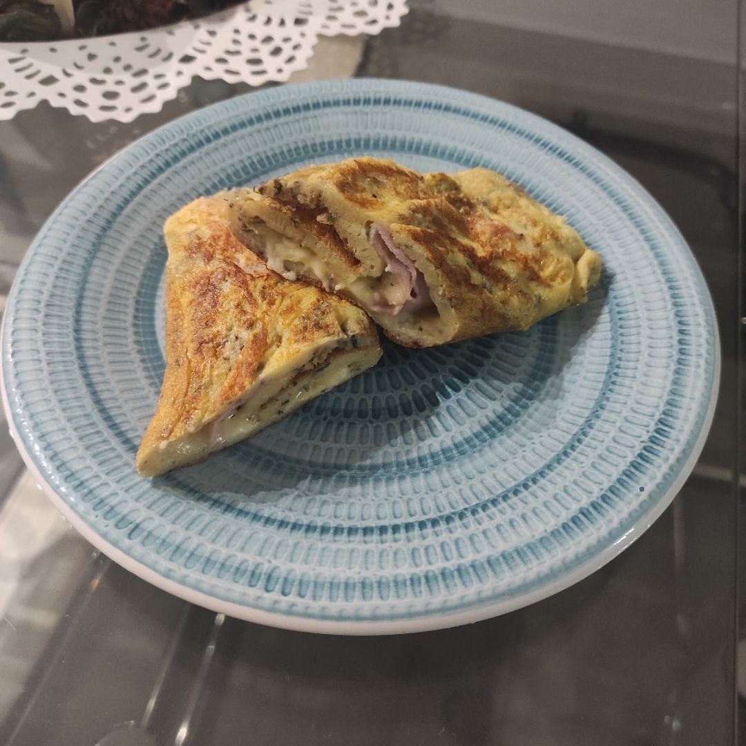 Omelette jamón cocido natural y mozzarella Omelette jamón cocido natural y mozzarella