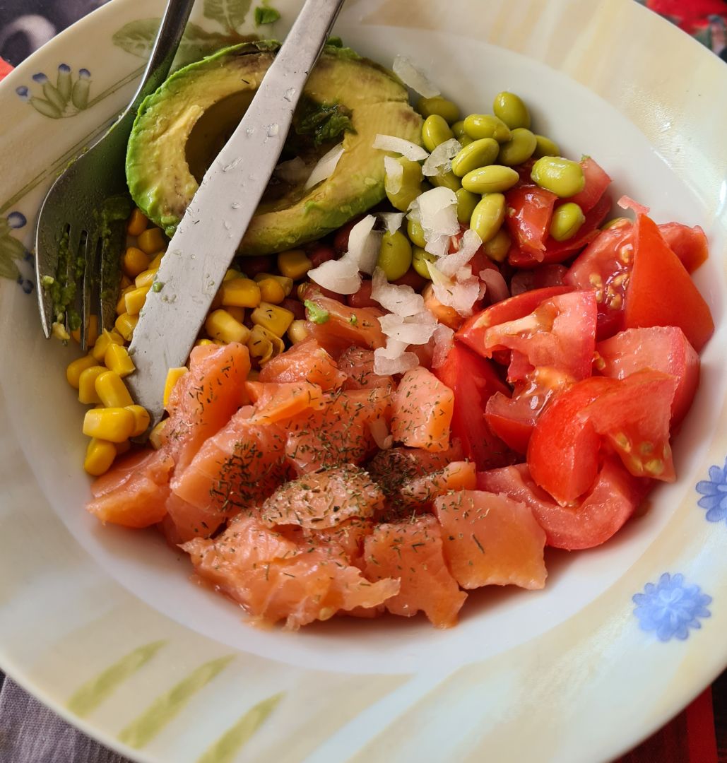 Poke bowl de alubias pintas Poke bowl de alubias pintas
