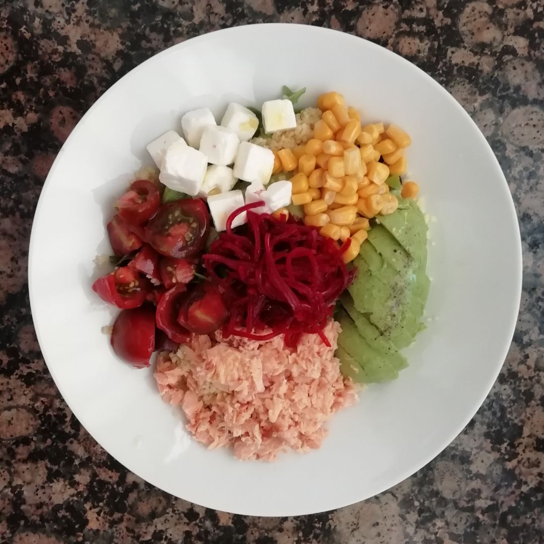 "Poke" Bowl de salmón "Poke" Bowl de salmón