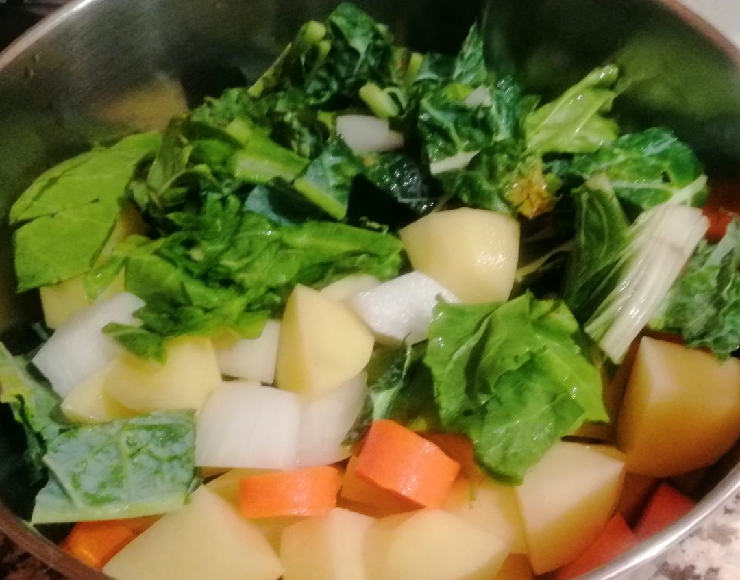 Crema de kale y acelgas Paso 0