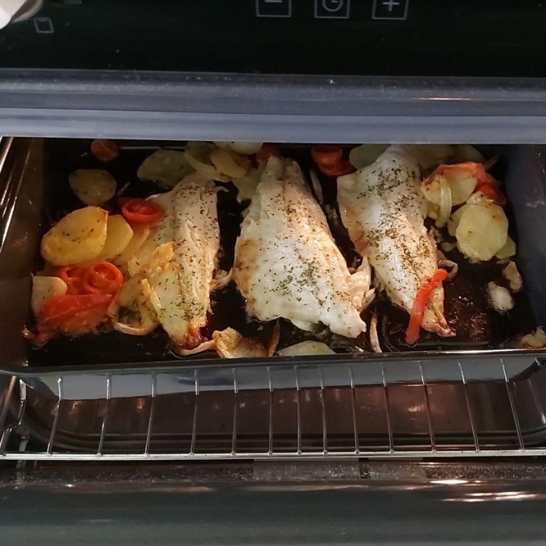 Lubina al horno Lubina al horno
