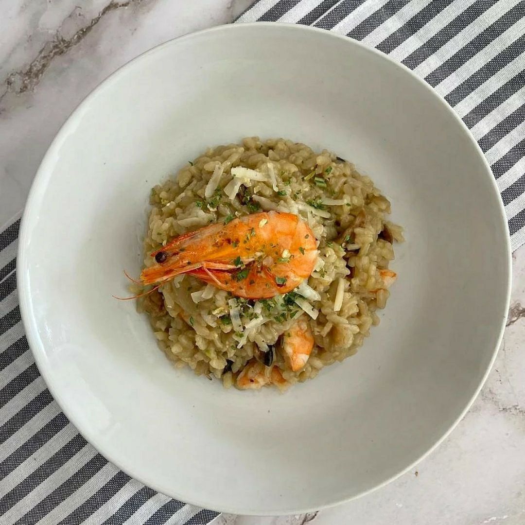 RISOTTO DE CHAMPIÑONES Y LANGOSTINOS 🦐🍄 RISOTTO DE CHAMPIÑONES Y LANGOSTINOS 🦐🍄