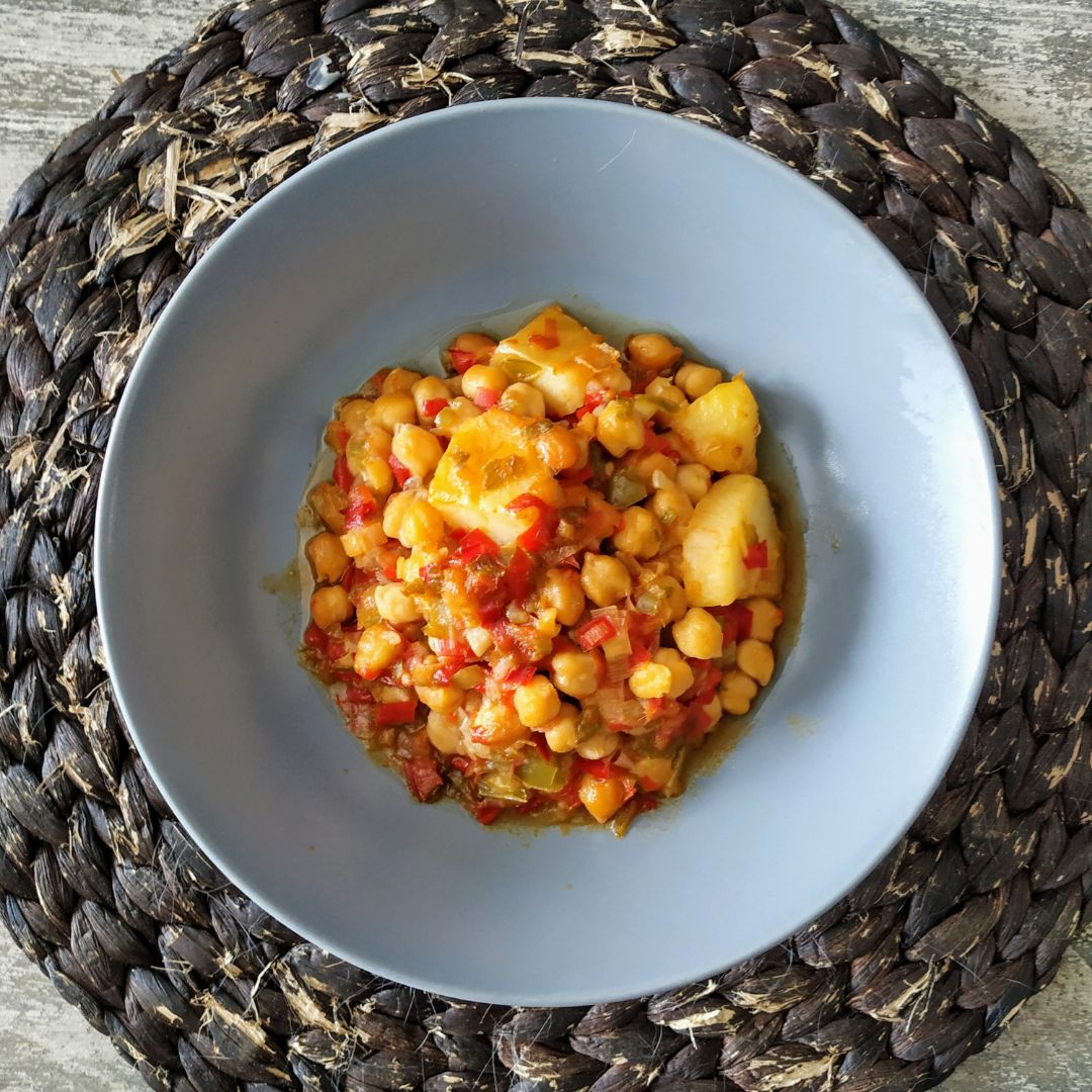 POTAJE DE GARBANZOS CON VERDURA
POTAJE DE GARBANZOS CON VERDURA