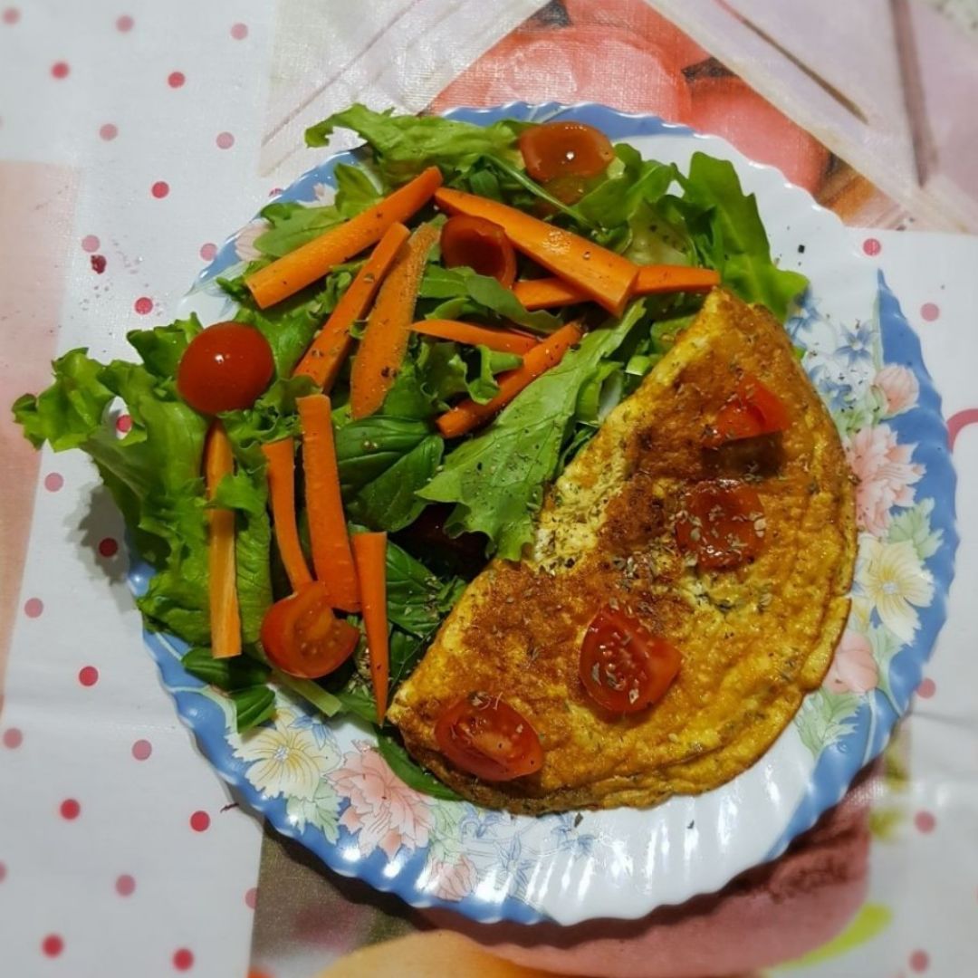 Omelette con ensalada Omelette con ensalada