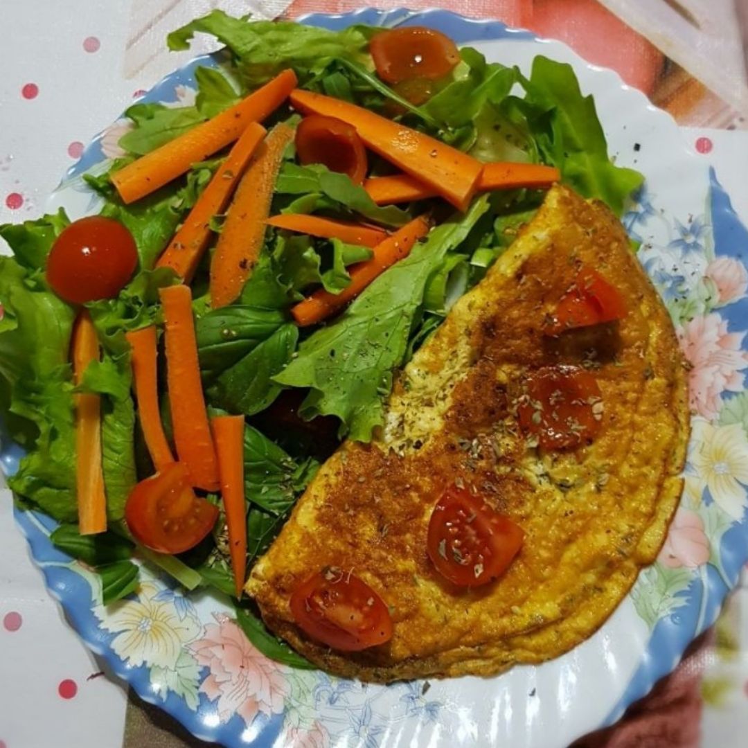 Omelette con ensalada Paso 2 Omelette con ensalada Paso 2