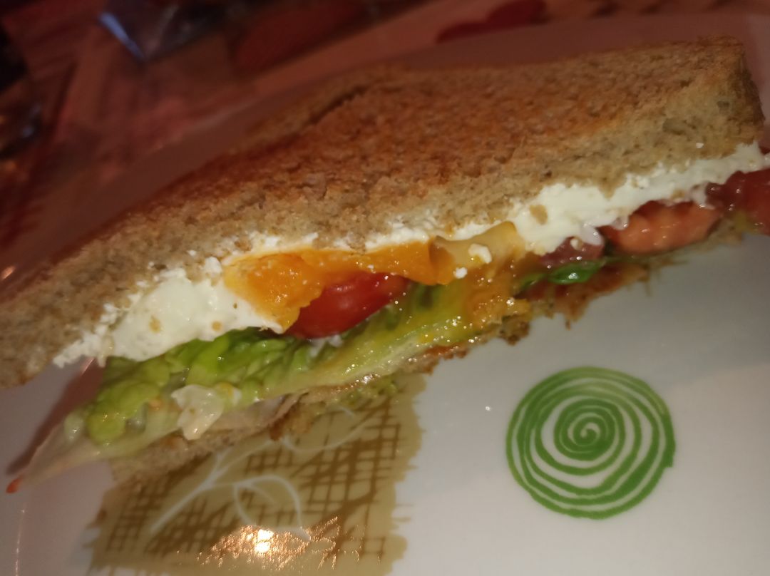 Sandwich de huevo completo Sandwich de huevo completo