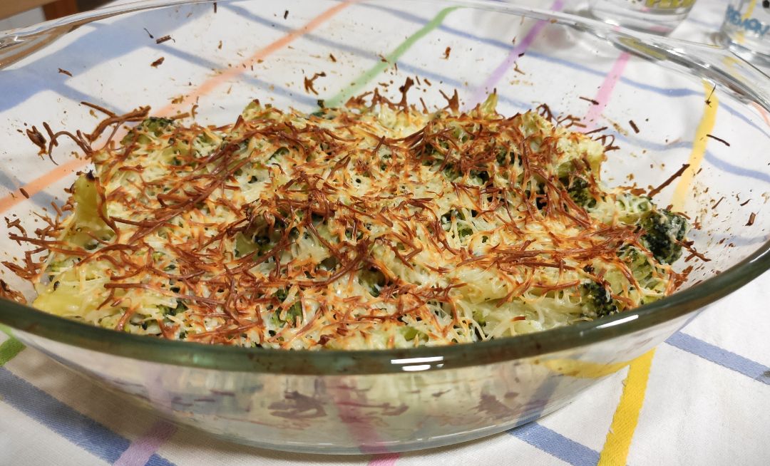 Pasta con brócoli gratinado y pollo Paso 2 Pasta con brócoli gratinado y pollo Paso 2