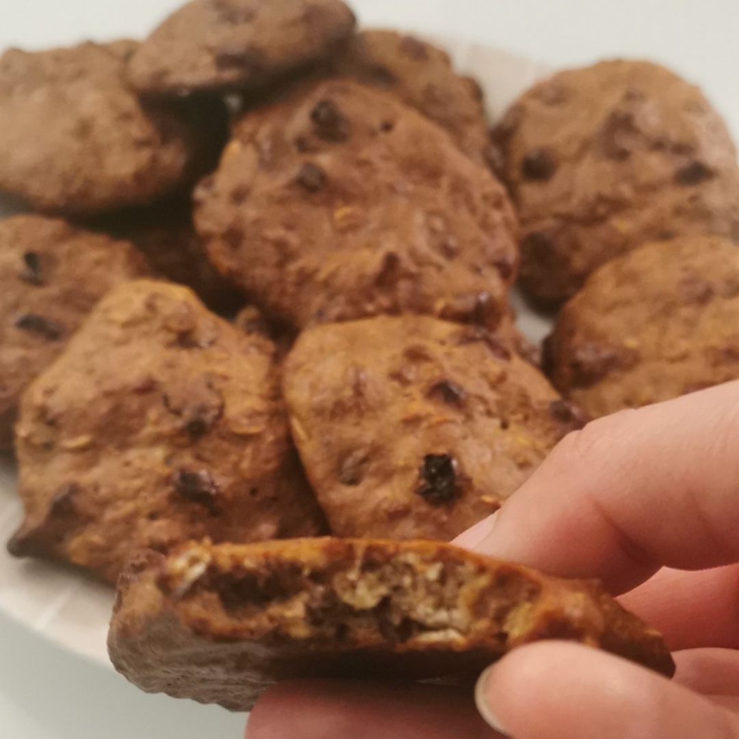 Galletas de muesli integral con fruta Galletas de muesli integral con fruta