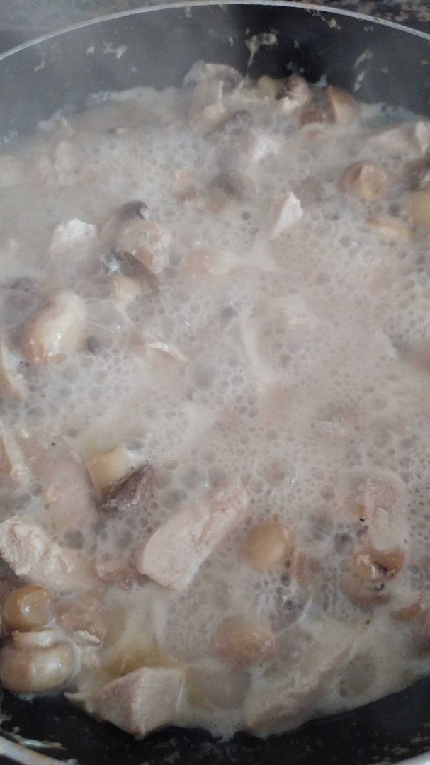 Pechuga de pollo con champiñones al ajillo Paso 2 Pechuga de pollo con champiñones al ajillo Paso 2
