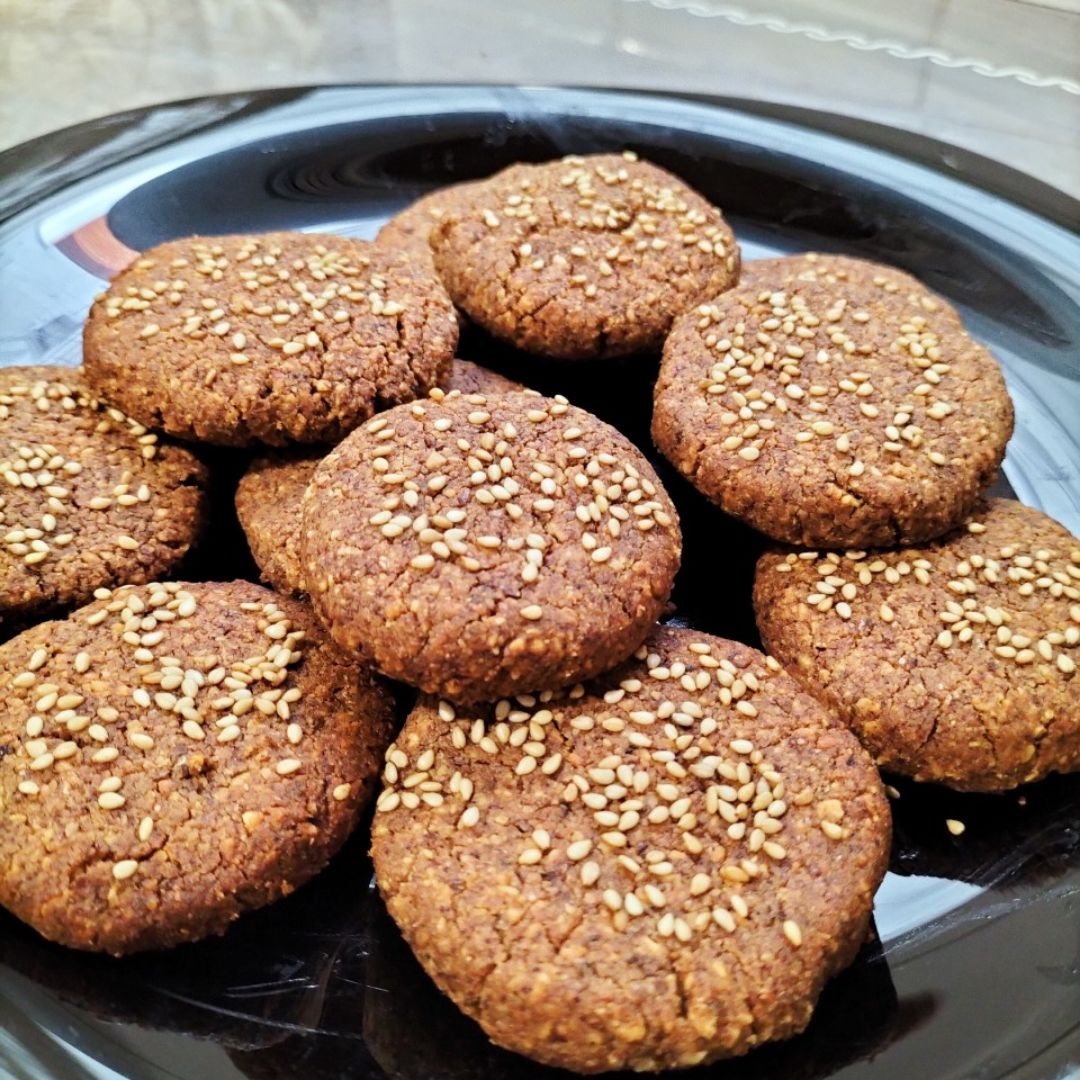 Polvorones de almendras, canela y limón.