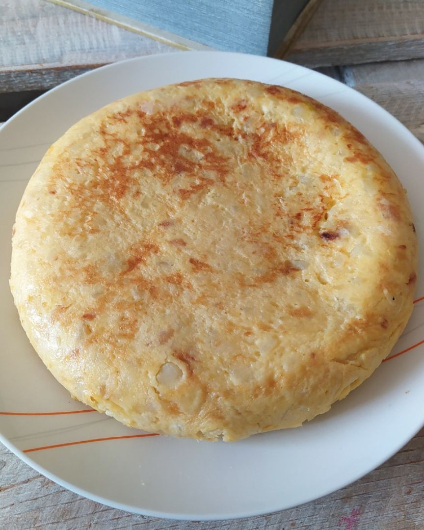 Tortilla de patata y cebolla Tortilla de patata y cebolla