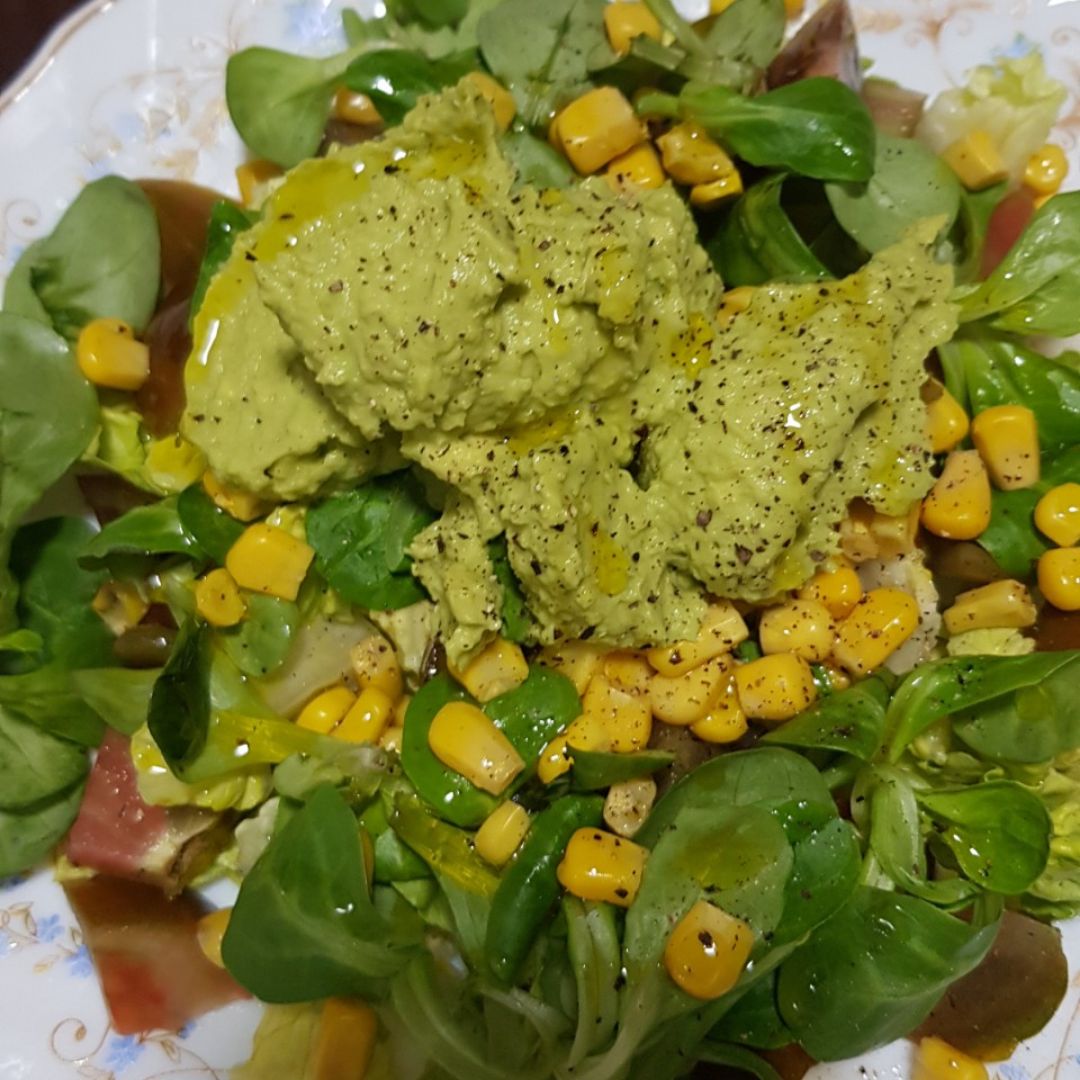 Ensalada con guacamole 🥑 Ensalada con guacamole 🥑