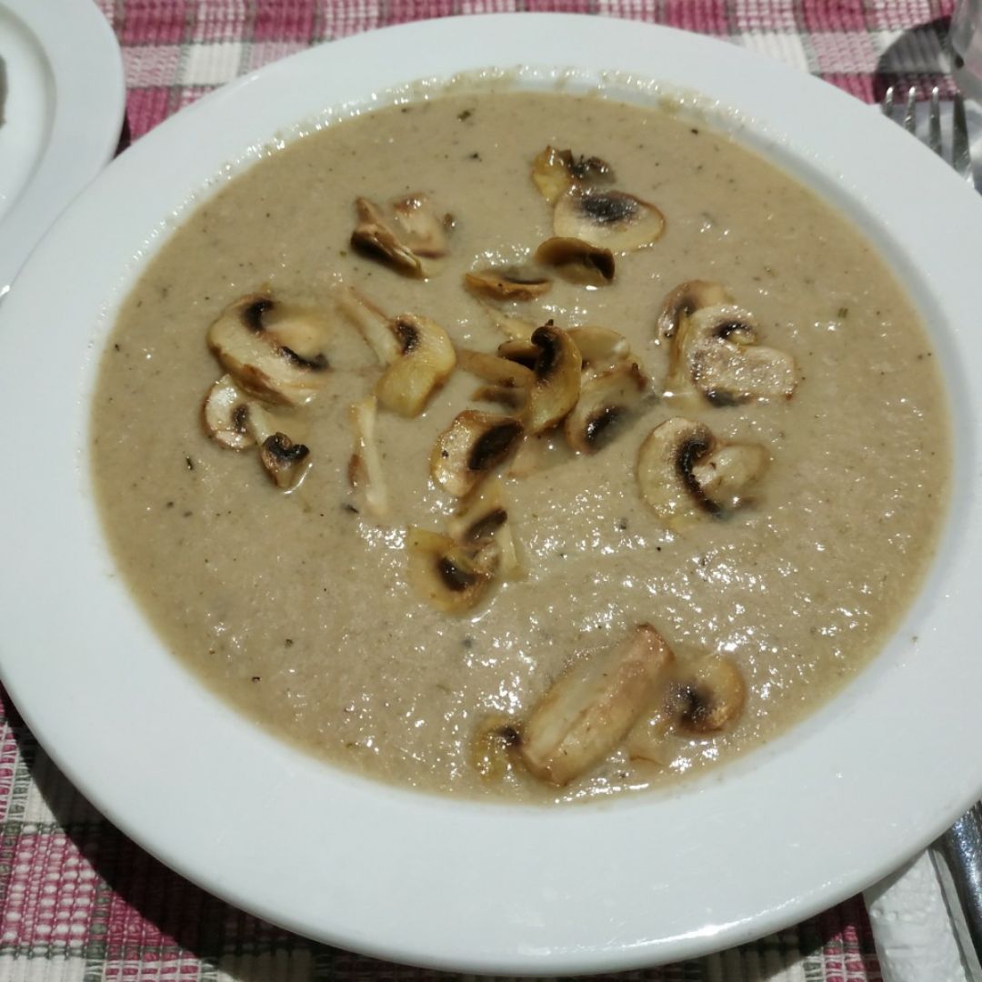 Crema de champiñones