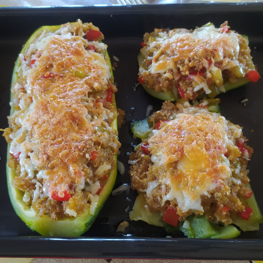 CALABACINES GIGANTES RELLENOS DE QUINOA Y VERDURAS 💚 CALABACINES GIGANTES RELLENOS DE QUINOA Y VERDURAS 💚