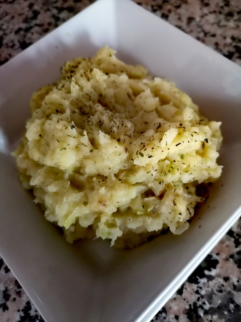 Puré de Patatas, Cebolla y Calabacín. Puré de Patatas, Cebolla y Calabacín.