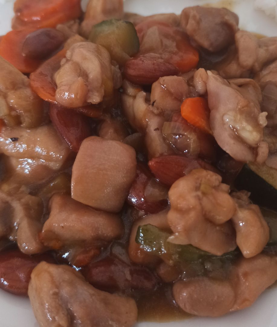 Pollo con verduras y couscous Pollo con verduras y couscous