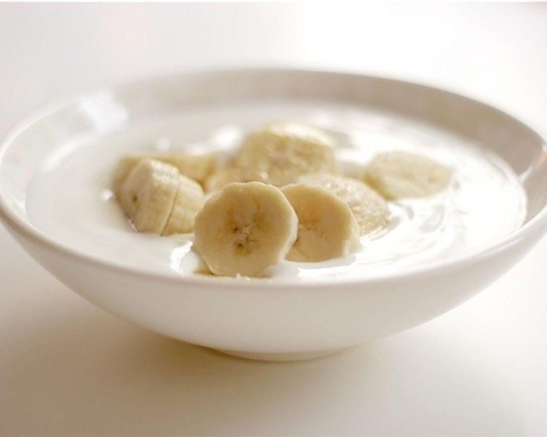 Yogur proteico con plátano Yogur proteico con plátano