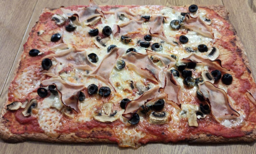 Pizza 馃崟 gluten free Pizza 馃崟 gluten free