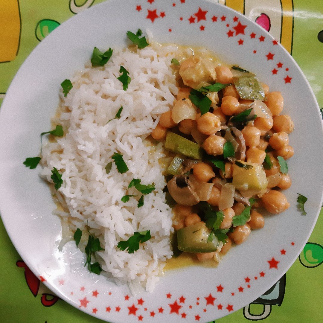 CURRY DE GARBANZOS CURRY DE GARBANZOS