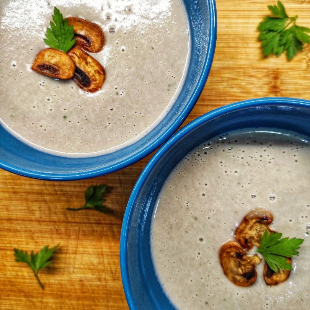 Crema de xampinyons // crema de champiñones Crema de xampinyons // crema de champiñones