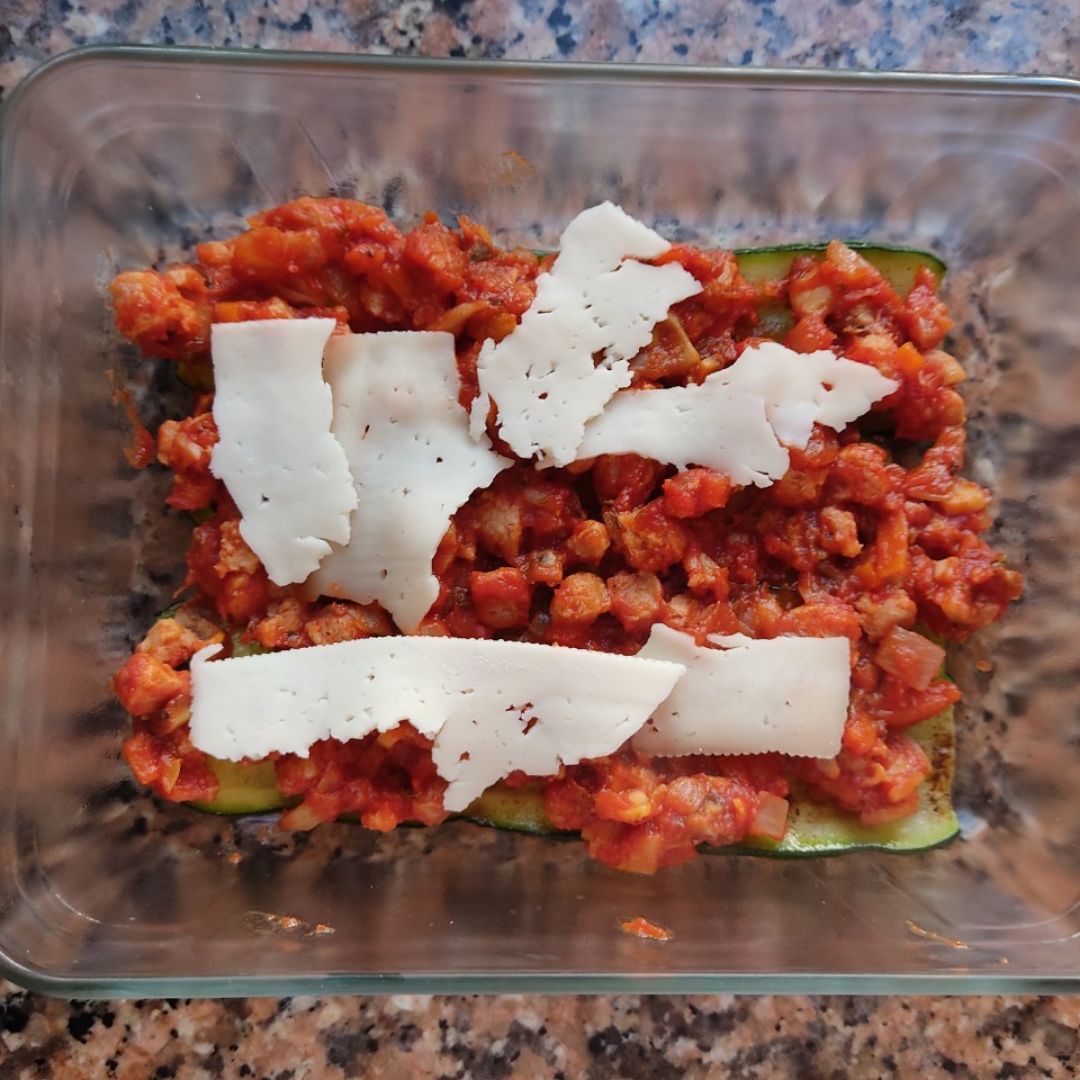 Lasaña de calabacín y boloñesa vegana Paso 3 Lasaña de calabacín y boloñesa vegana Paso 3