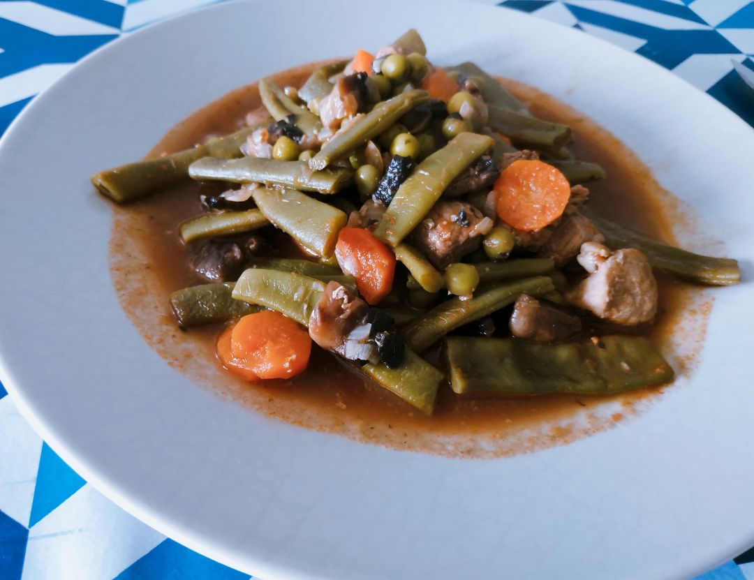 Menestra de verduras y pavo Menestra de verduras y pavo