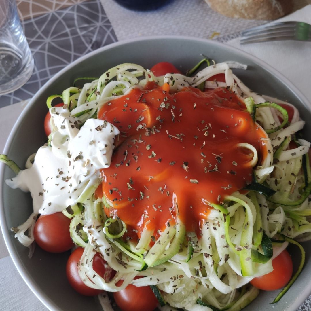 Espaguetis de calabacín con pollo Paso 1