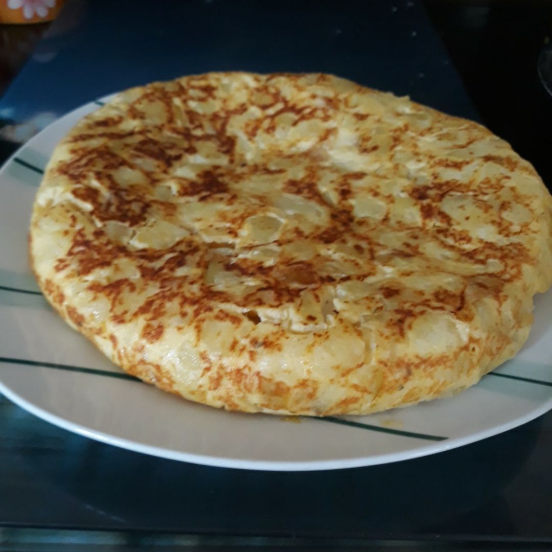 Tortilla de patatas tradicional