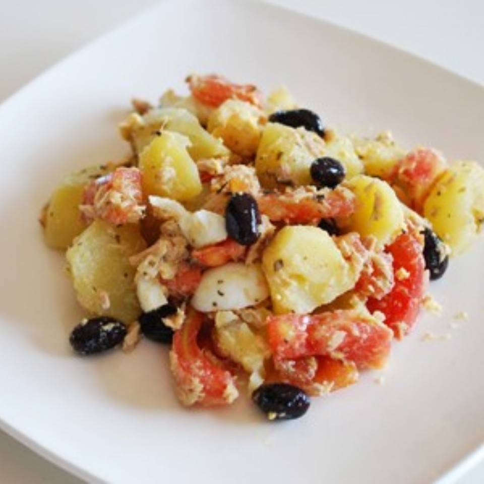 Ensaladilla patatas campera Ensaladilla patatas campera
