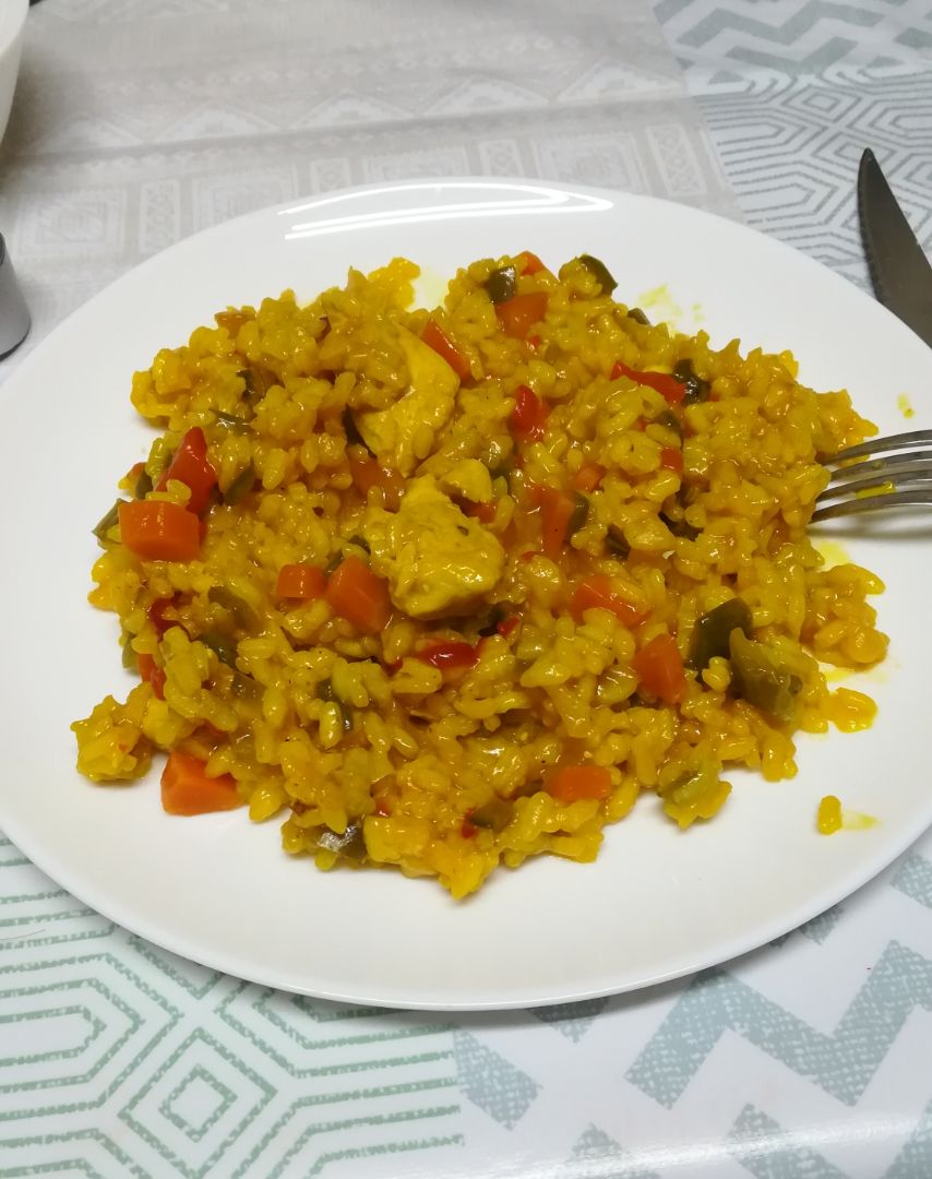 Arroz con verduras y pollo Arroz con verduras y pollo