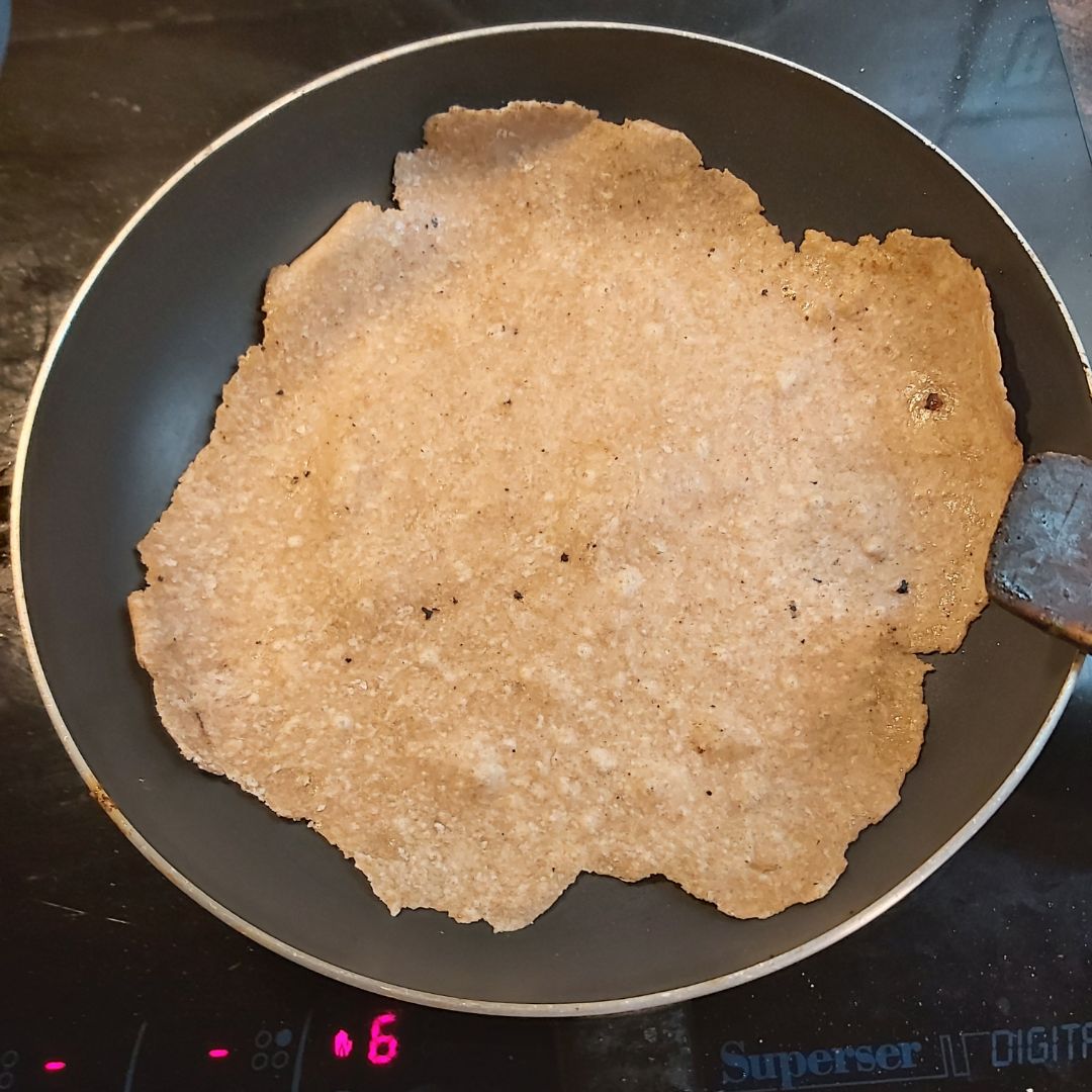 Burrito de pavo y espinacas con tortita casera Paso 3 Burrito de pavo y espinacas con tortita casera Paso 3